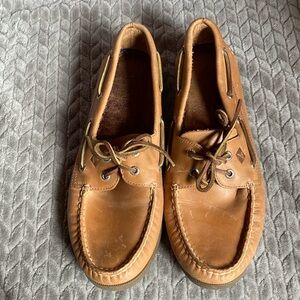 SPERRY. Men’s shoes.